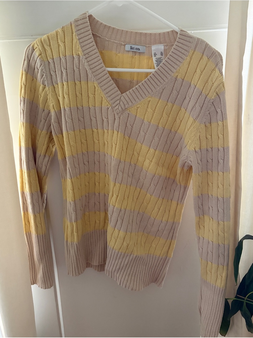 Liz & Co Butter Yellow 100% Cotton Y2K Cable Knit V-Neck Sweater Size XL Juniors